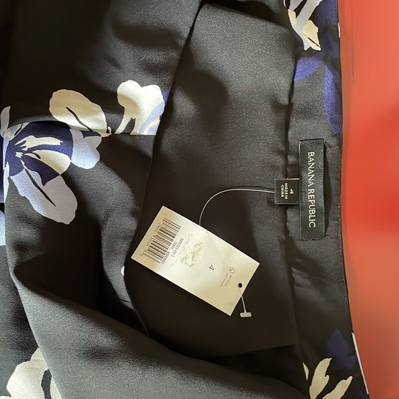 Banana Republic Floral A-line Bias-Cut Maxi Skirt for Night Out Size 4 - Picture 9 of 14